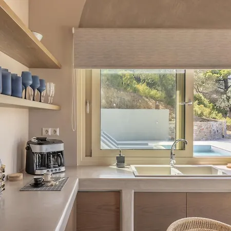 Nanoula & Stella Twin Retreat Skopelos