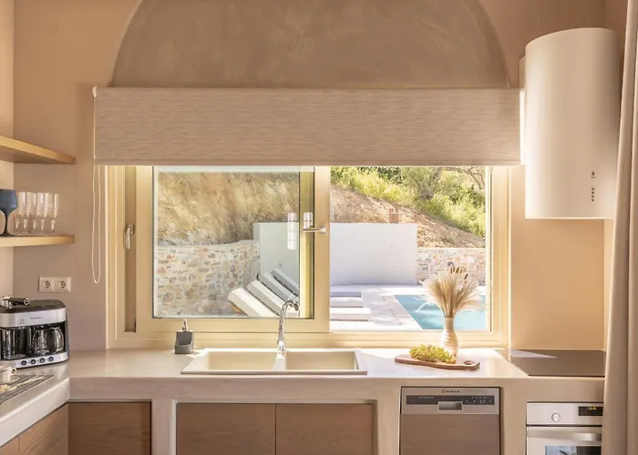 Nanoula * Città di Skopelos